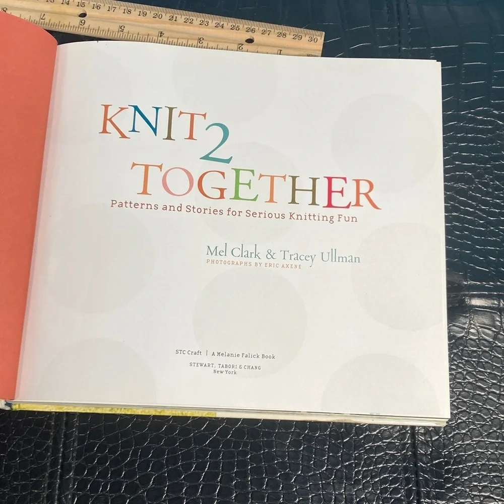 Book‎ 🪎: Knit 2 Together: Patterns and Stories for Serious Knitting Fun 2006